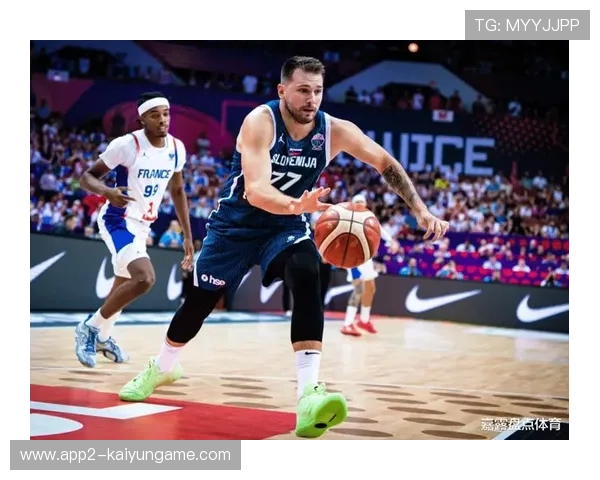 东契奇被包夹仍贡献高分，团队战术需优化接球点